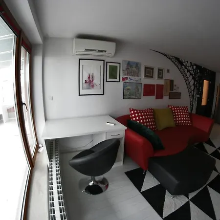 Apartment Romantic Art Apartament *